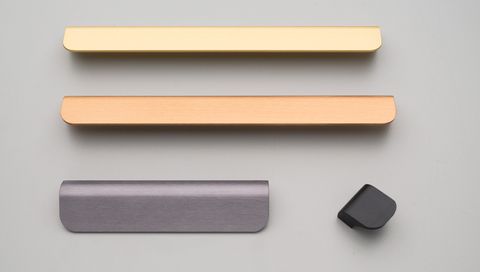 CLARE ALUMINIUM PULL 224MM MATT BLACK