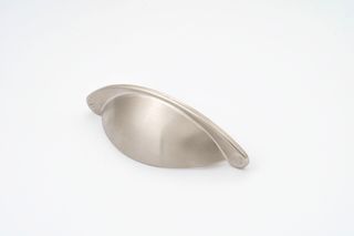 SHAKER 64MM CUP PULL - SATIN NICKEL