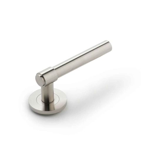 COAST LEVER - PASSAGE SET INC. LATCH - SATIN STAINLESS STEEL