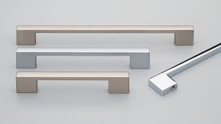 SKINNY HANDLE 192MM STAINLESS EFFECT