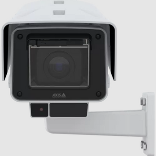AXIS 03211-001 - 1/1.2� image sensor, outdoor block camera with built-in wiper, NEMA 4X, IP66, IP67 and IK10-rated, 4K / 8 MP resolution, day/night, with Deep Learning Processing Unit (DLPU).