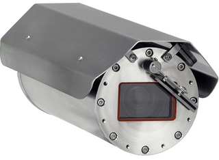 AXIS 01572-001 -  Explosion-protected, PoE powered, HDTV 1080p 32x optical zoom, ATEX/IECEx/EAC certified for hazardous locations