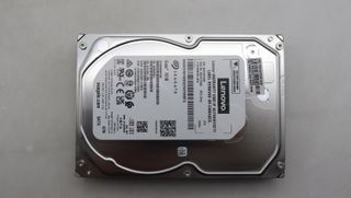 LENOVO ThinkSystem 3.5" 6TB SATA HDD (for Workstations)