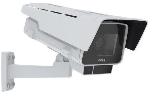 AXIS 41811-001 - Outdoor with extra heater, NEMA 4X, IP66/67 and IK10-rated, 4K resolution, day/night, fixed box camera providing providing Forensic WDR and Lightfinder technology