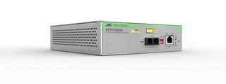 Allied Telesis Media converting 2-port Fast Ethernet switch, 10/100T POE+ to 100FX (SC), TAA compliant