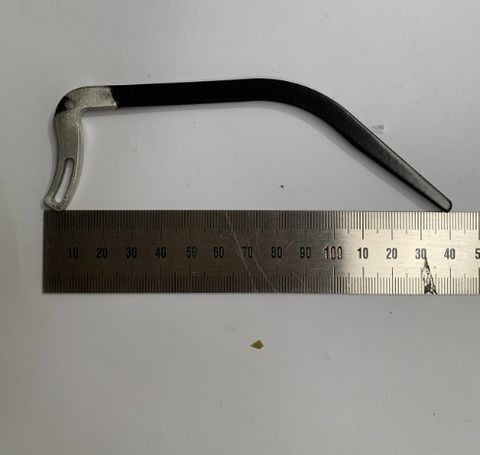 GNW R Claw Medium 5.5in Finger