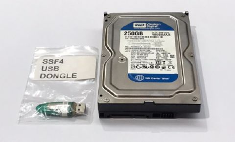Taito Type X2, Super Street Fighter 4, HDD + Dongle