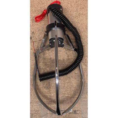 E25 Claw