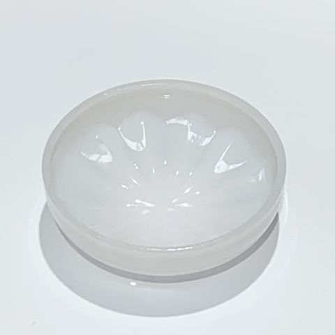 SPIN N WIN Lens Cap White Snap On