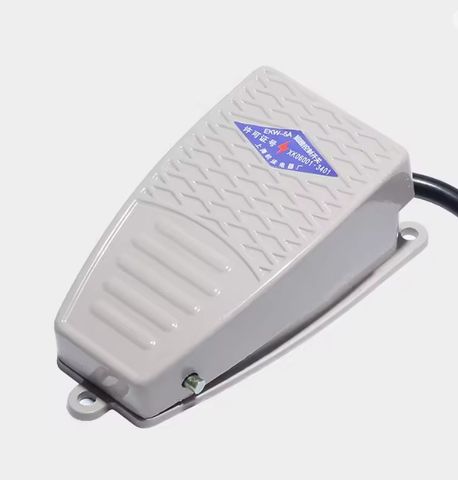 Big Foot Crush Pedal